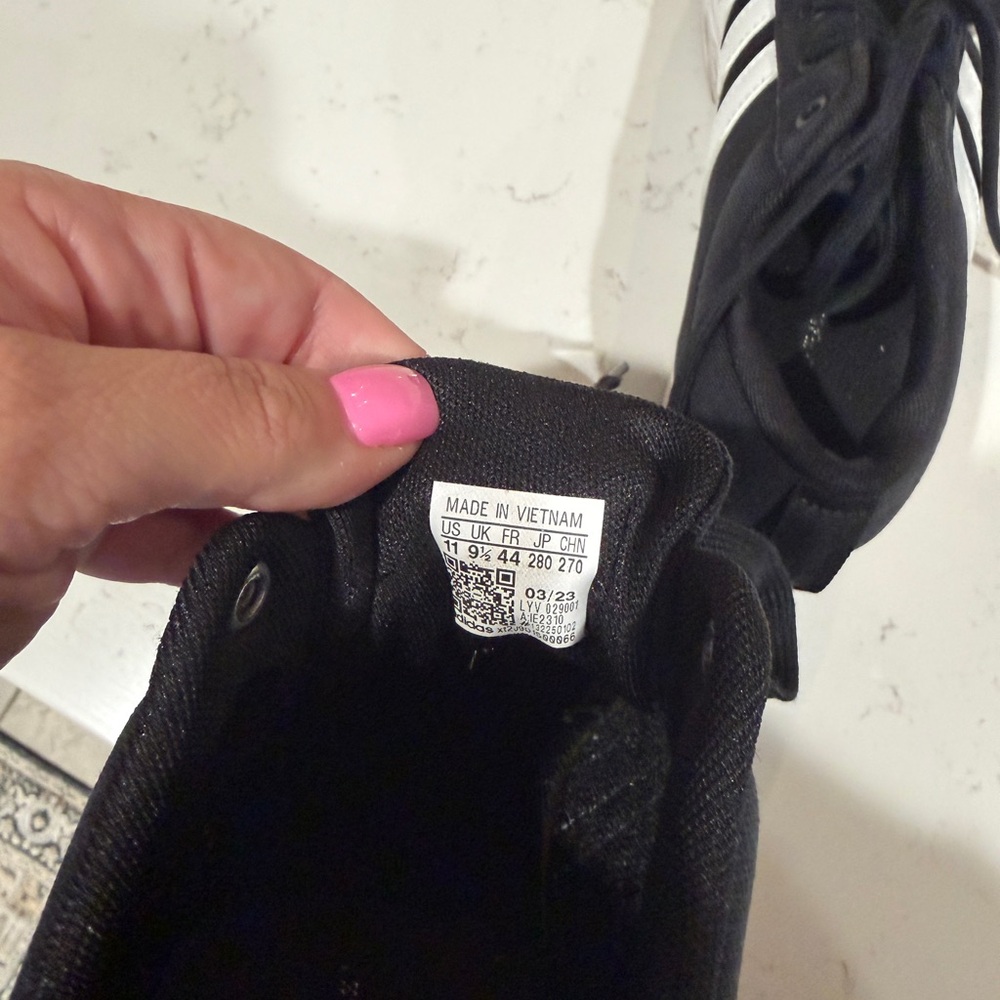 Adidas Women Black and White Platform Sneakers - Picture 4 of 6